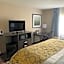 Baymont by Wyndham Latham Albany Airport