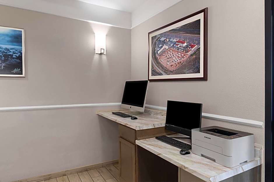 La Quinta Inn & Suites by Wyndham Gallup