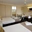 Shoredrive Motel