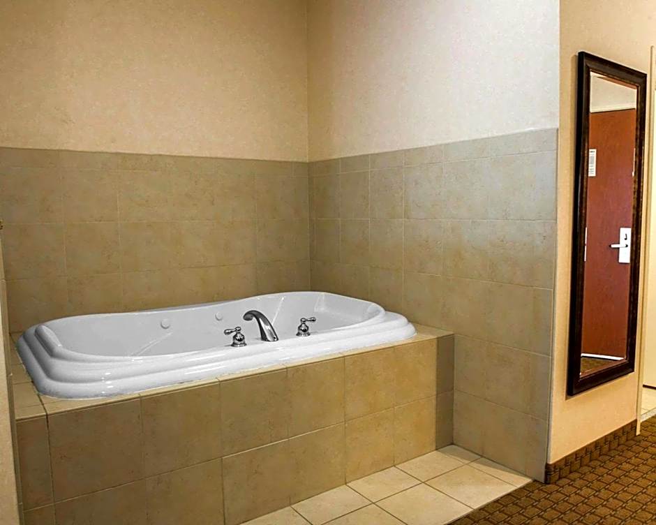 Comfort Suites Southport