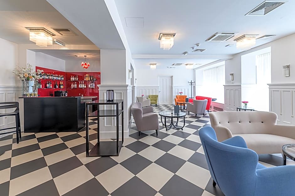 Hotel Caroline