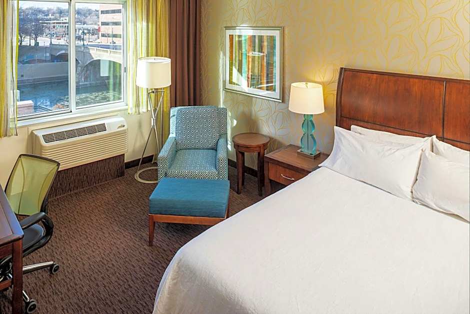 Hilton Garden Inn Sioux Falls Downtown