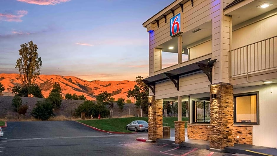 Motel 6-Fremont, CA - South