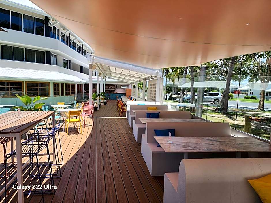Ocean International Hotel