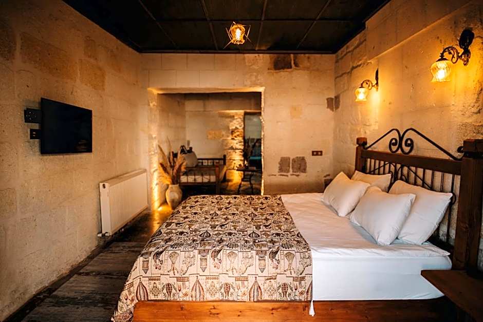 Çavuşin Cave House-Cappadocia