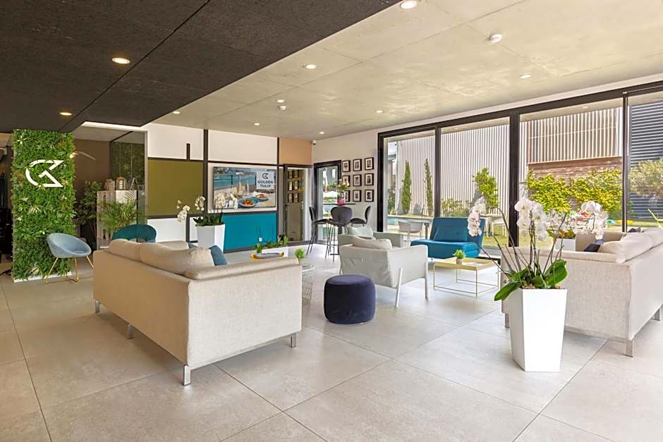 Golden Tulip Hotel & Rooftop Martigues Provence