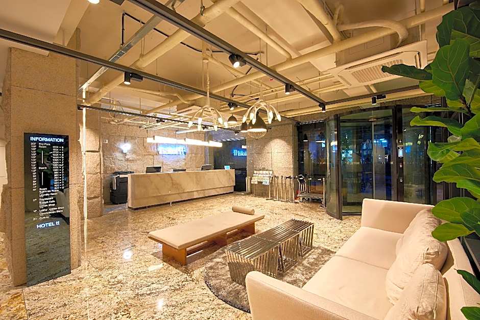 Hotel tt