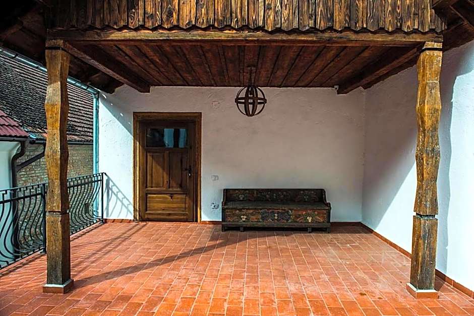 Casa Veche