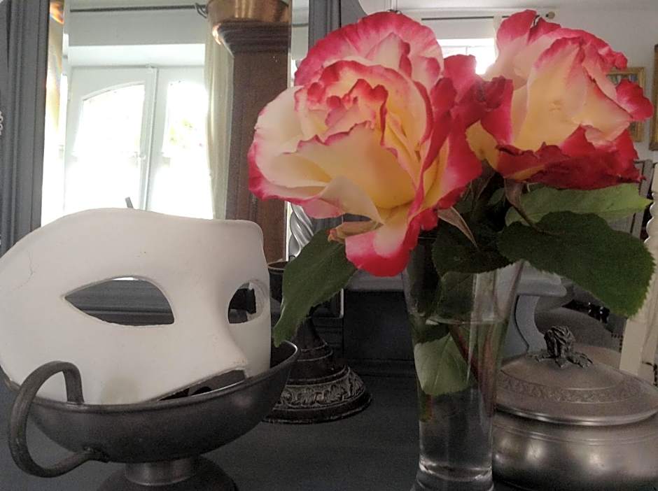 Lamaison du phare honfleur chambres d'hotes et jacuzzi privé