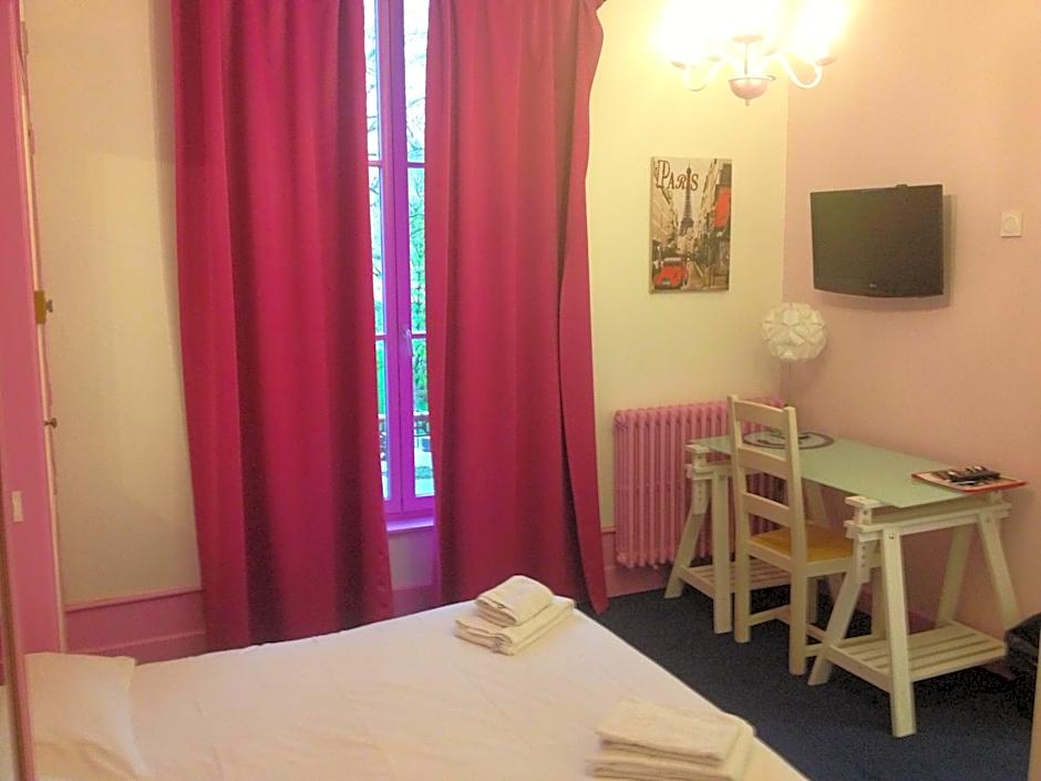 Hotel Couleurs Sud Centre-ville Gare Charleville-Mézières