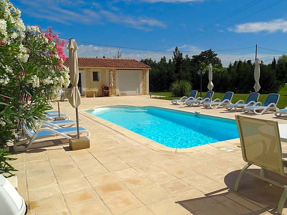 Locations des Alpilles