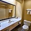 Super 8 by Wyndham Pine Bluff
