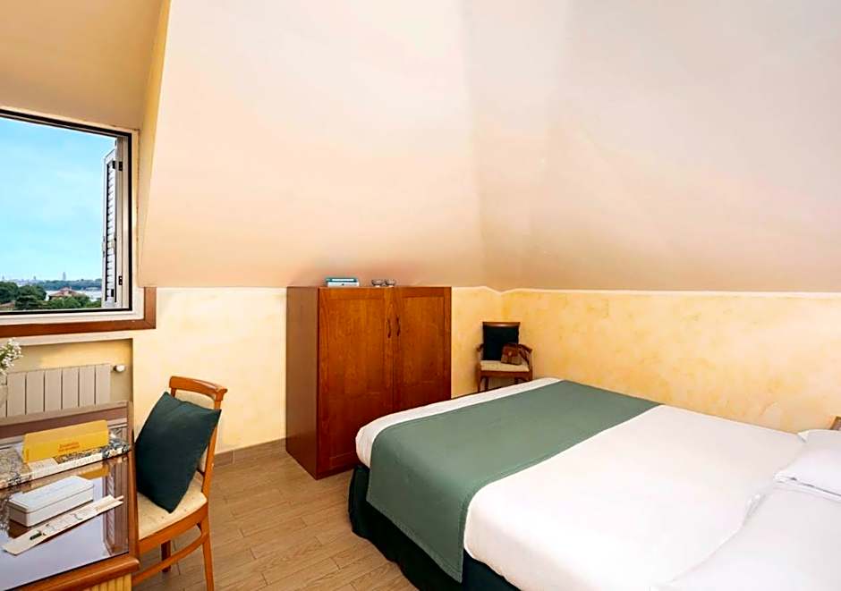 Hotel & Residence Venezia 2000