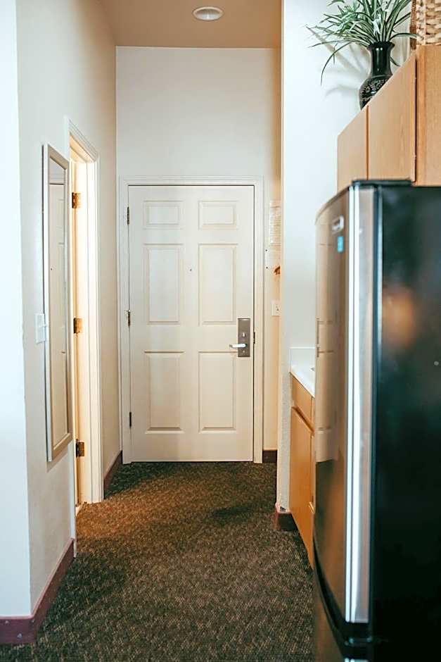 Carson City Plaza Hotel