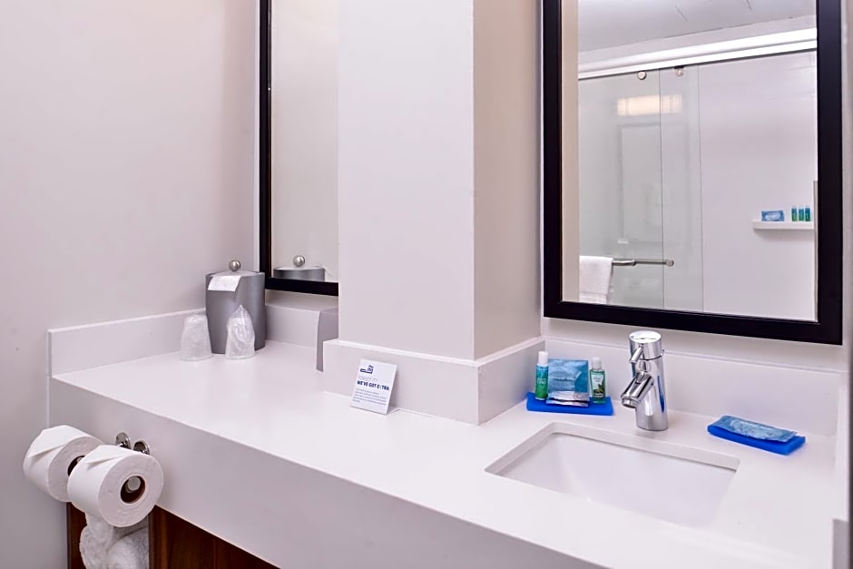 Holiday Inn Express New Orleans - St Charles By IHG