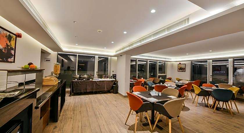 Downtown Hotel Apartment
