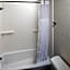 Comfort Suites Outlet Center