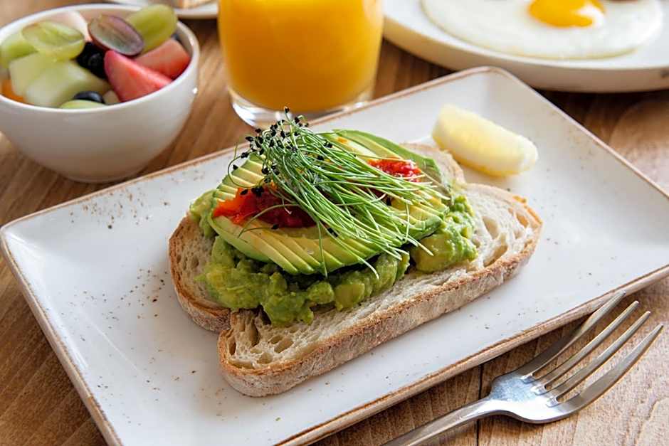 Hi-Lo Hotel, Autograph Collection by Marriott