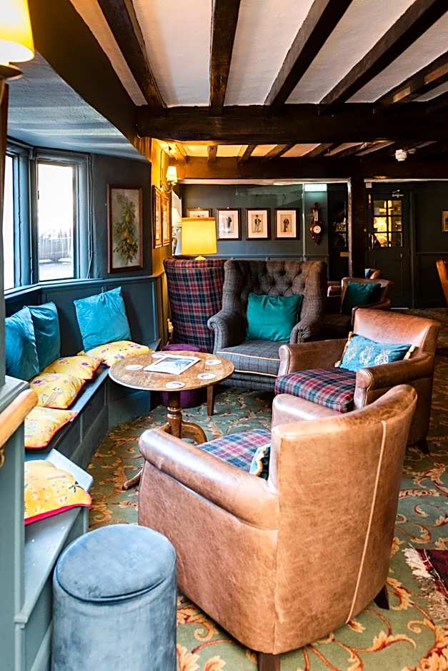 Brook Whipper-In Hotel