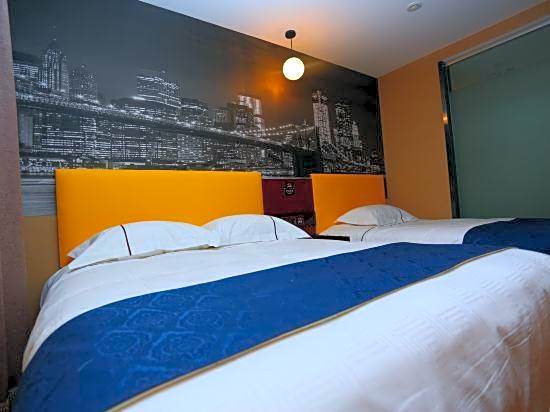 Super 8 by Wyndham Beijing Tao Ran Ting Subway Station East – Beijing, NY