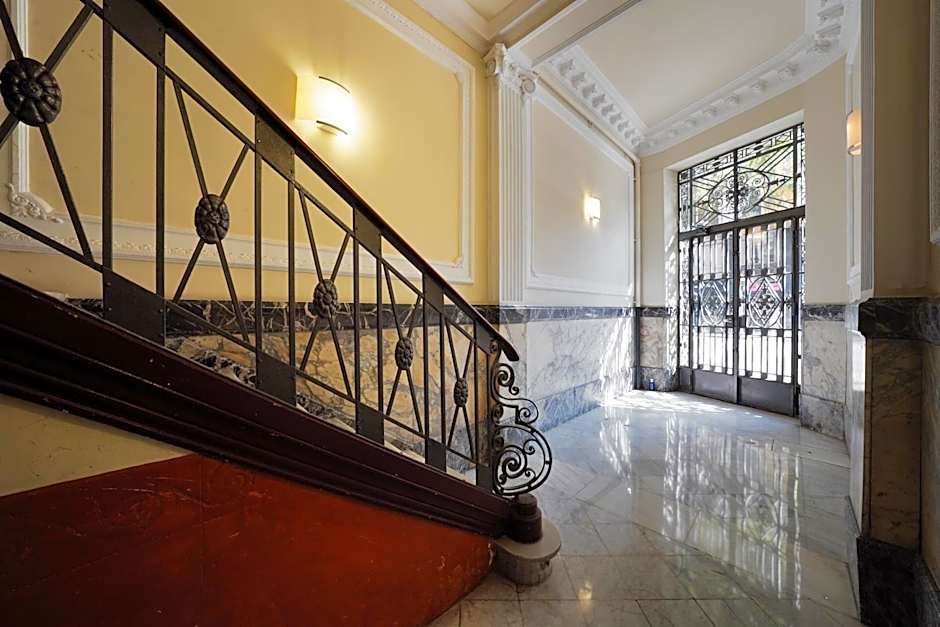 numa I Caja Apartments