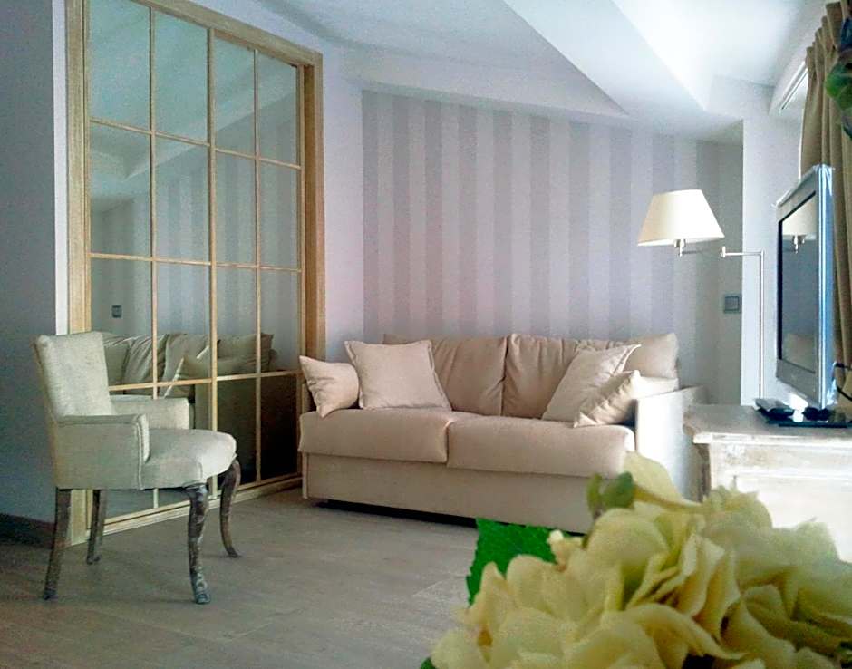 Le Petit Boutique Hotel