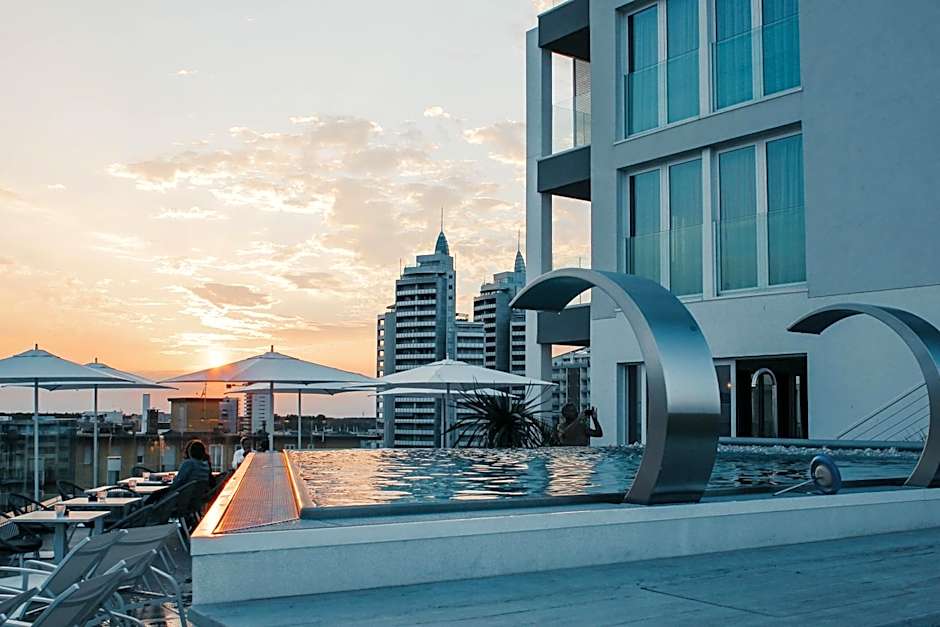 J44 Lifestyle Hotel