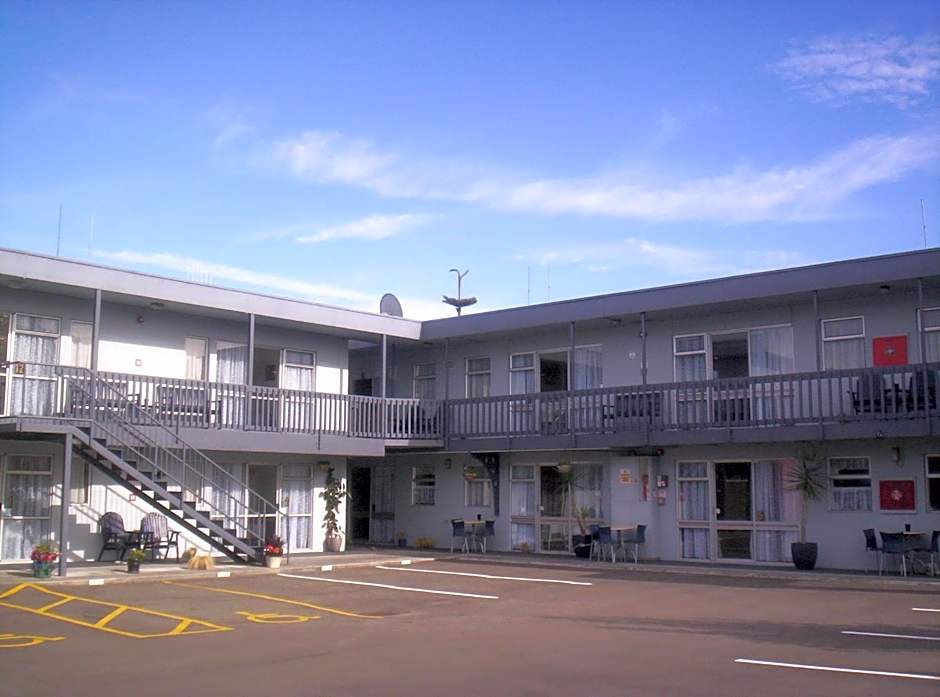 Broadway Motor Inn