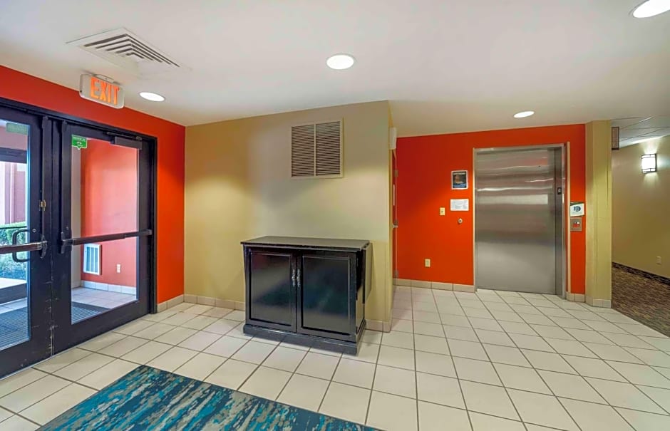 Extended Stay America Suites - Oklahoma City - NW Expressway