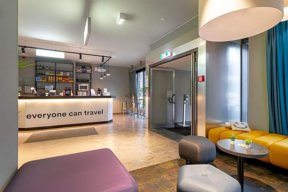 A&O Hamburg Hammer Kirche