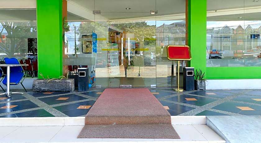 Al-Badar Hotel Syariah Makassar