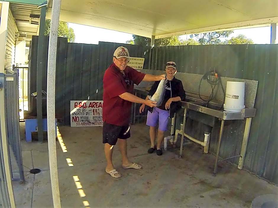 Twin Waters Caravan Park