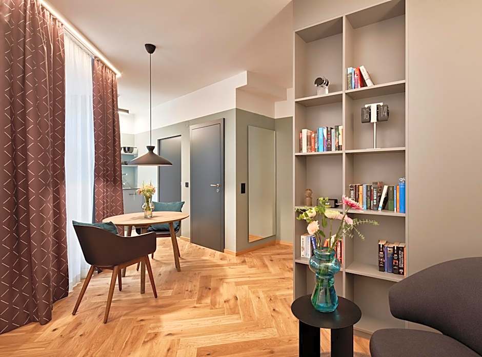 URBANAUTS STUDIOS Fillgrader