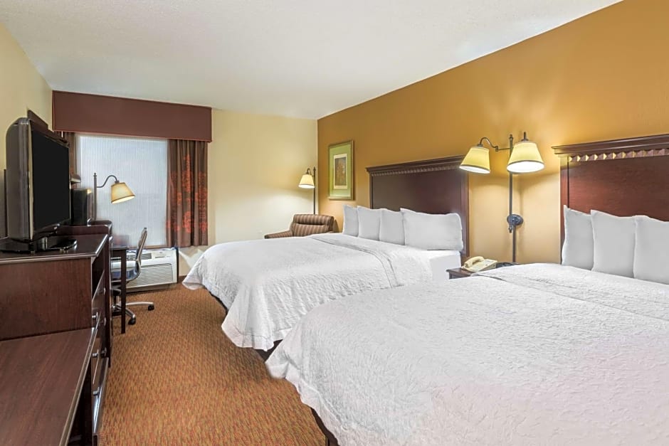 Hampton Inn By Hilton Charlotte-University Place