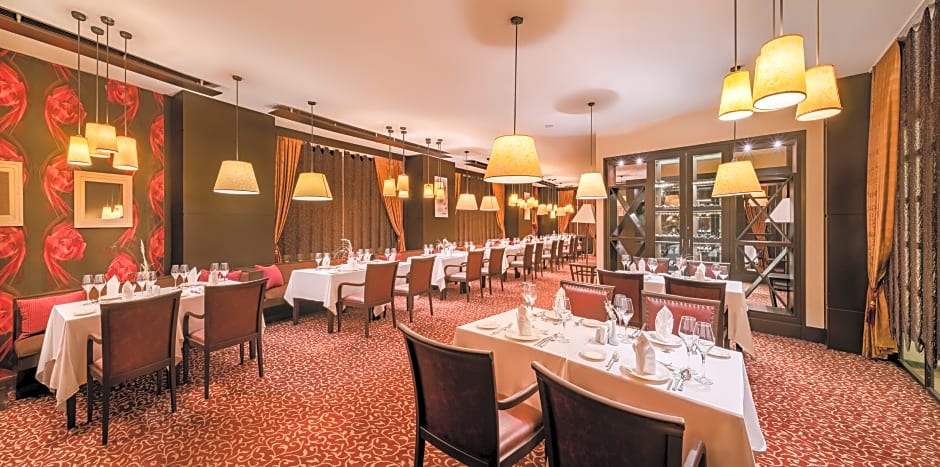 GRAVEL HOTELS SELECT