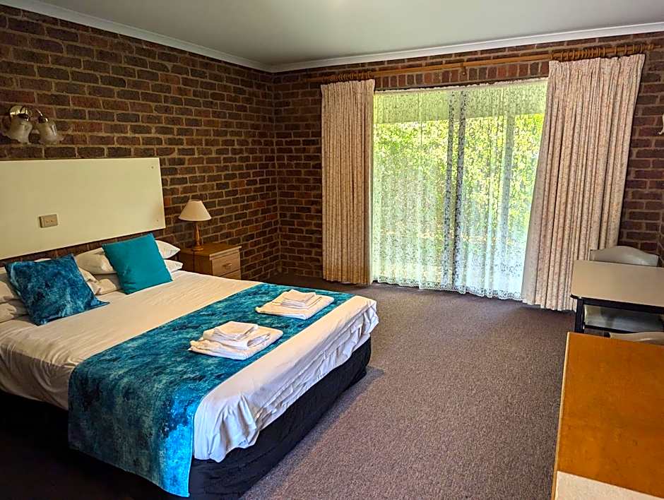 Barham Colonial Motel