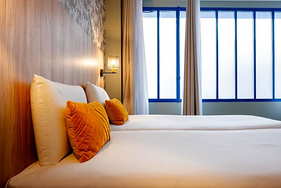 Kyriad Paris 10 - Canal Saint Martin - République