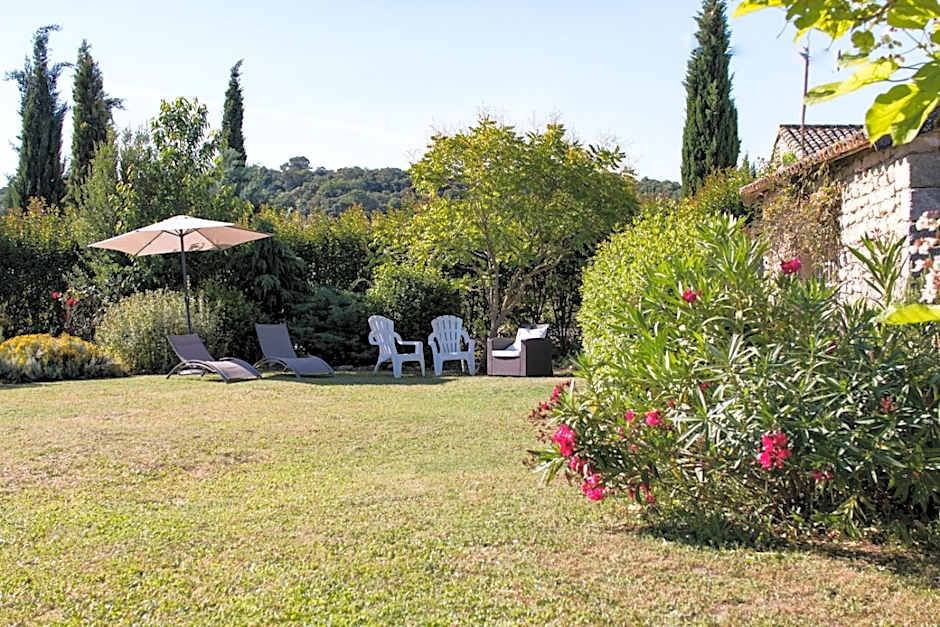 Mas de la Rivoire B&B