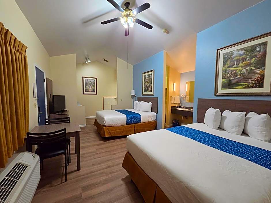 Travelodge by Wyndham Wenatchee
