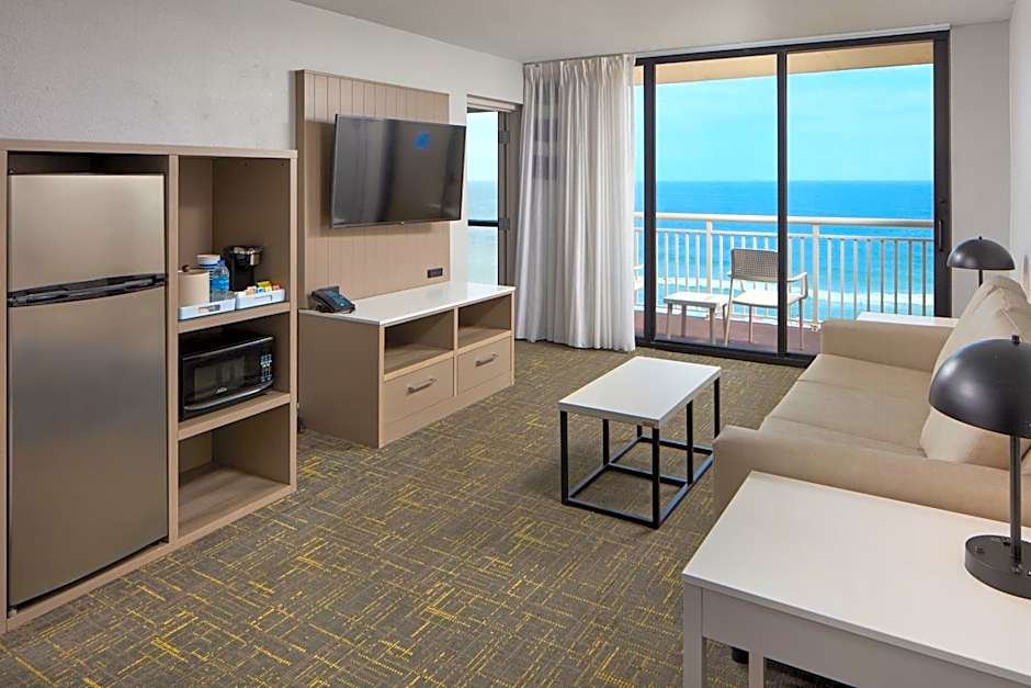 Four Points by Sheraton Virginia Beach Oceanfront