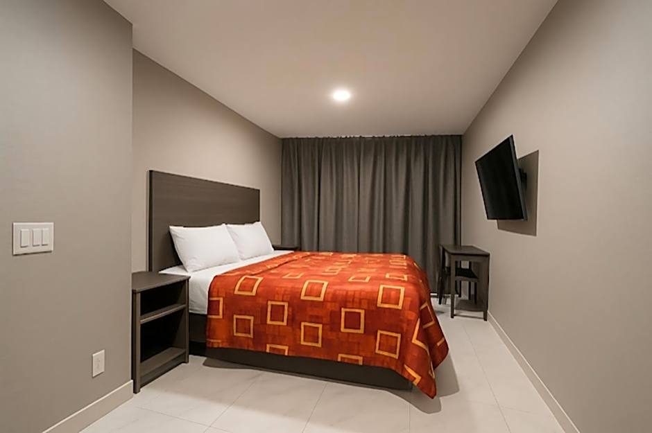 Hotel Fuego Bronx near Yankee Stadium