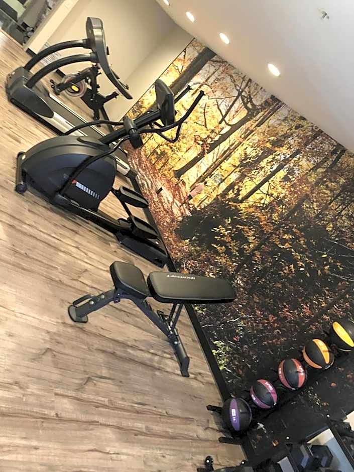 Clarion Pointe Indianapolis Airport