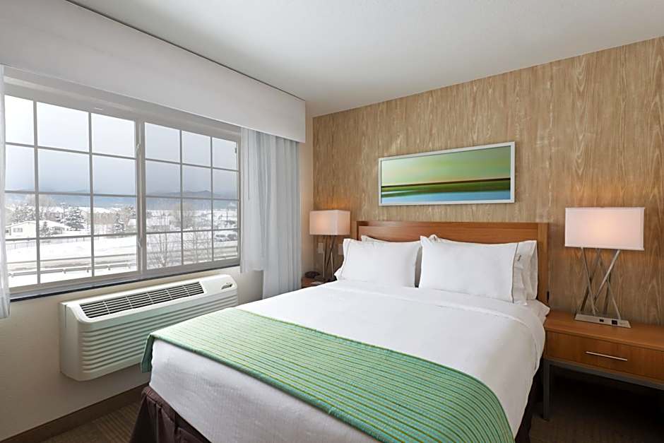 Holiday Inn Express & Suites Fraser By IHG