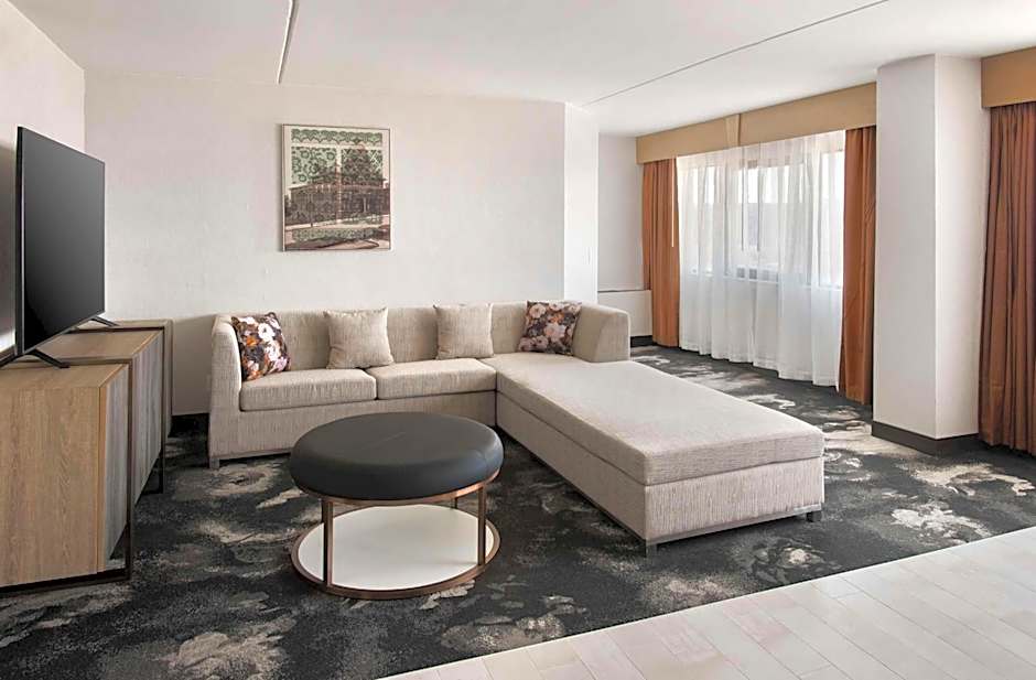 DoubleTree by Hilton Poughkeepsie