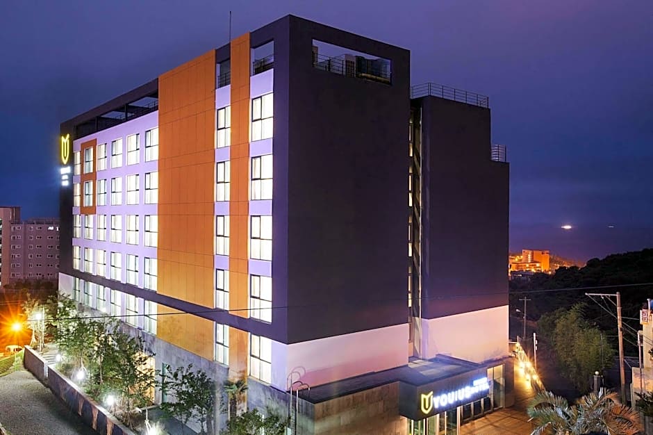 You Us Hotel