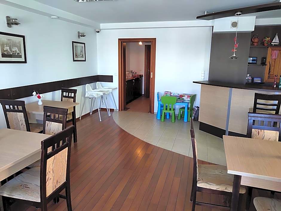 Willa Latarnik - doskonała lokalizacja, blisko atrakcji, 20min do plaży