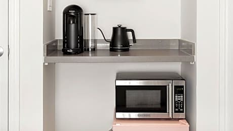 Queen Room - Disability Access