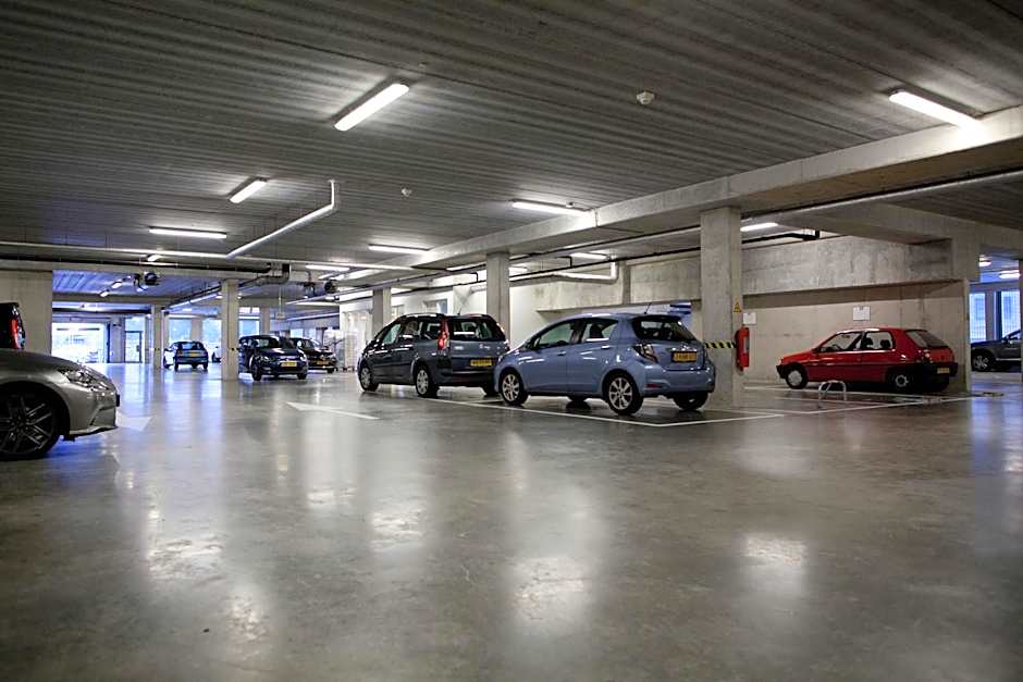 Amsterdam Id Aparthotel