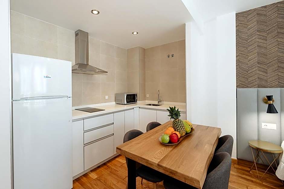 Apartamentos Debambú