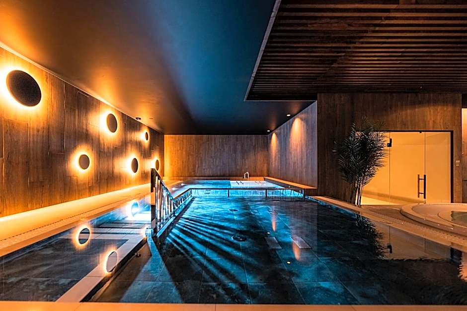 Ö Seaside Suites & SPA